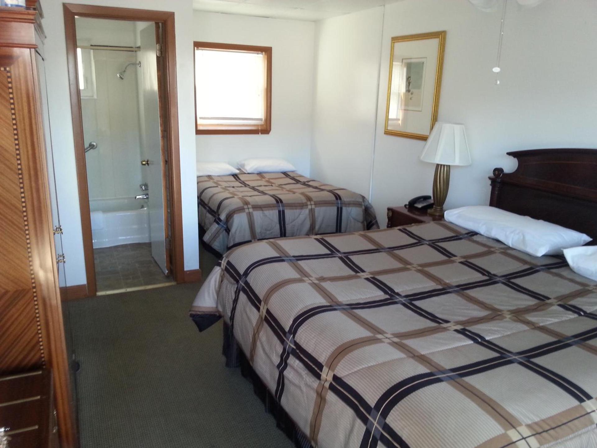 Golden Gate Lodging photo 36