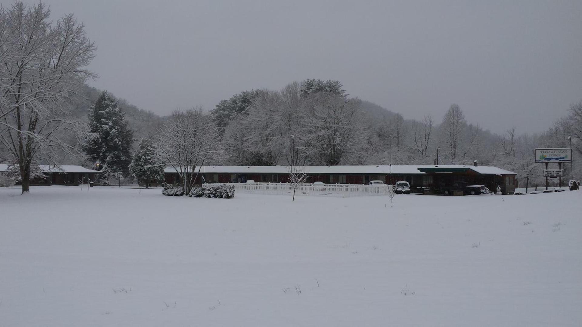 Two Rivers Lodge photo 28