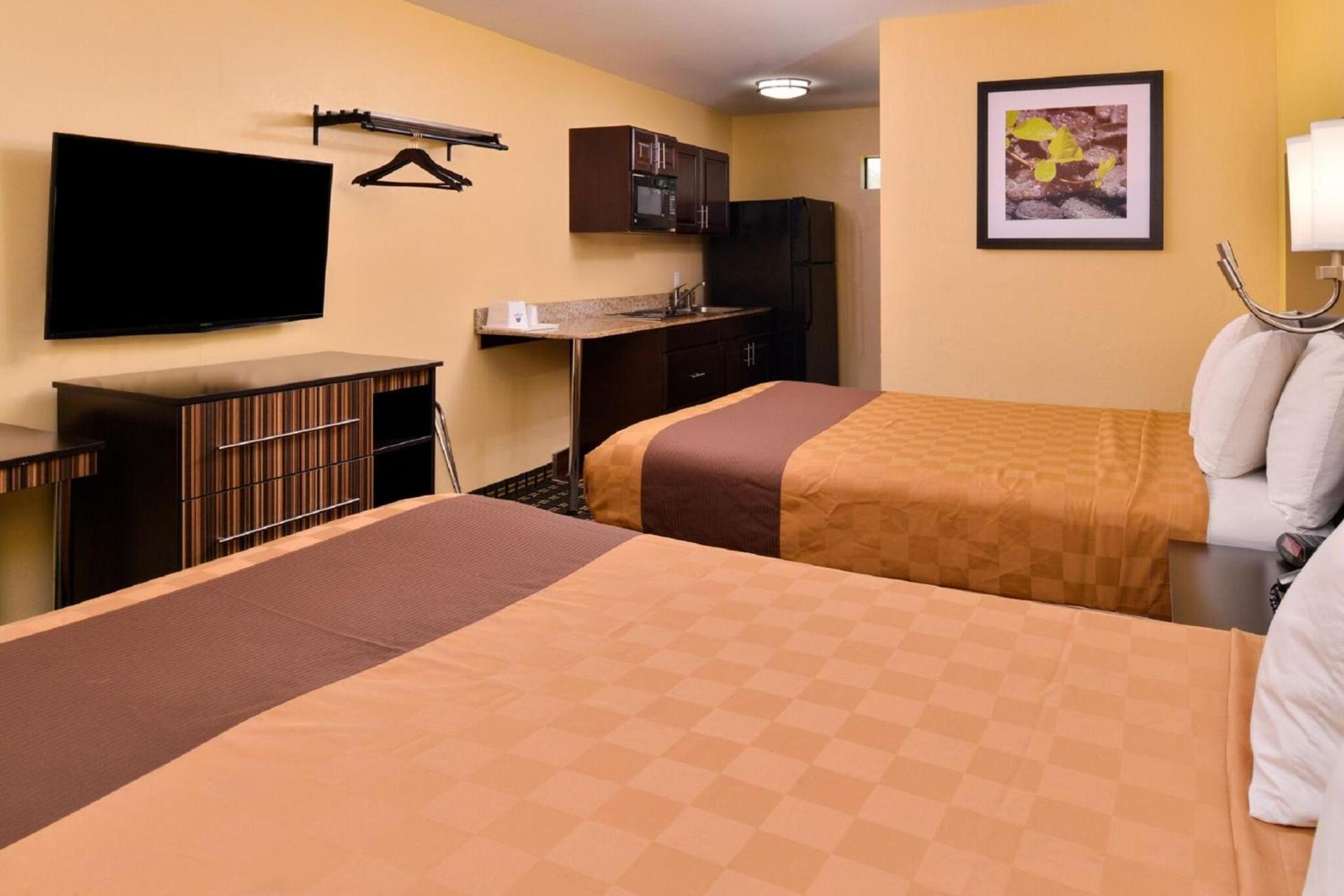 Americas Best Value Inn Ponca City photo 17