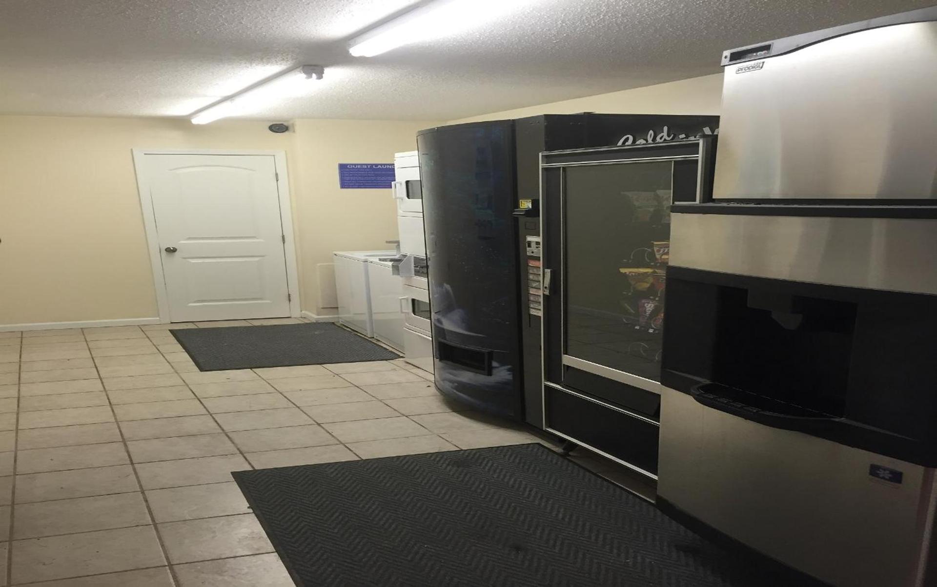 Americas Best Value Inn Ponca City photo 20