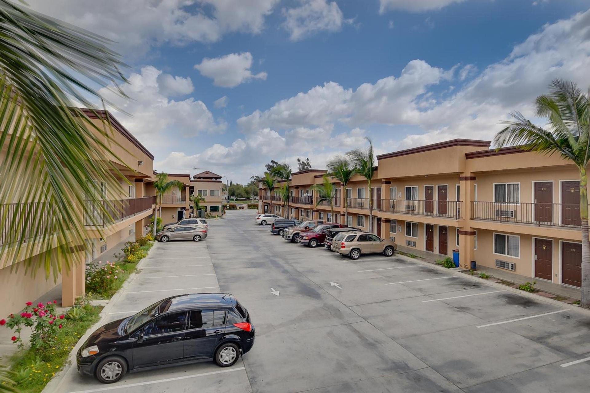 Vagabond Inn Hacienda Heights photo 18