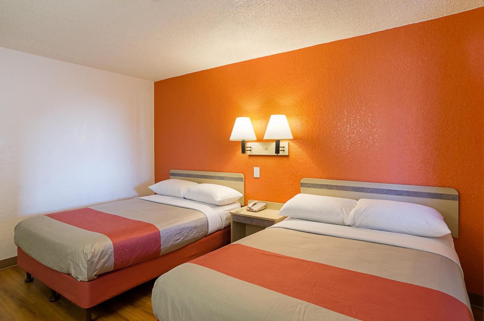 Motel 6- Denver, CO Downtown photo 19