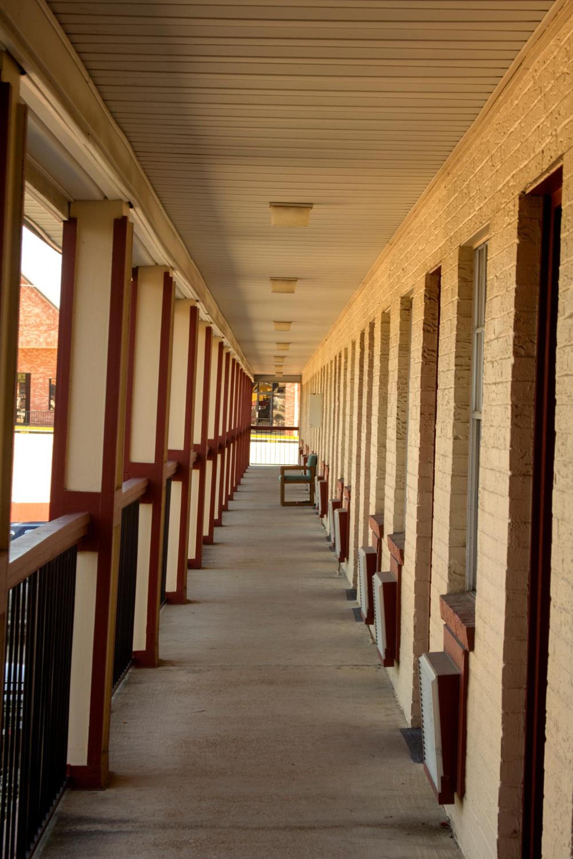 Sherman Inn photo 5