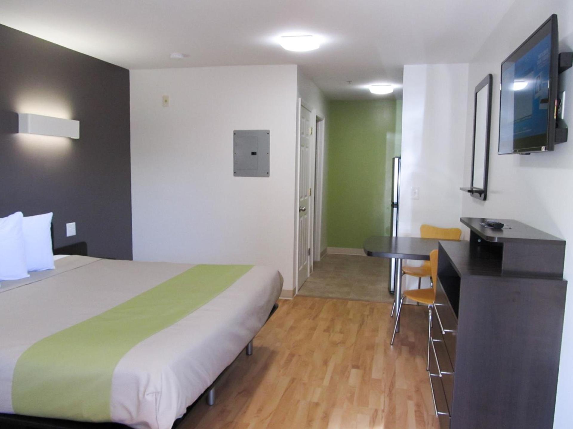 Studio 6 Extended Stay - Atlanta, GA - Chamblee photo 34