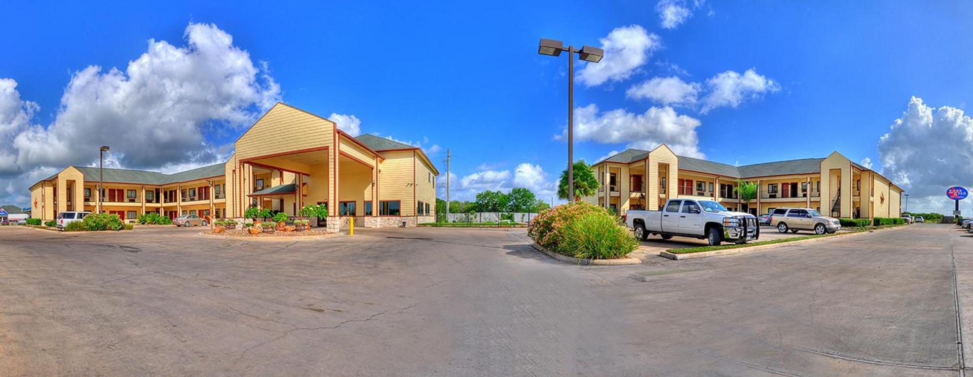 Quality Inn & Suites Victoria South photo 3