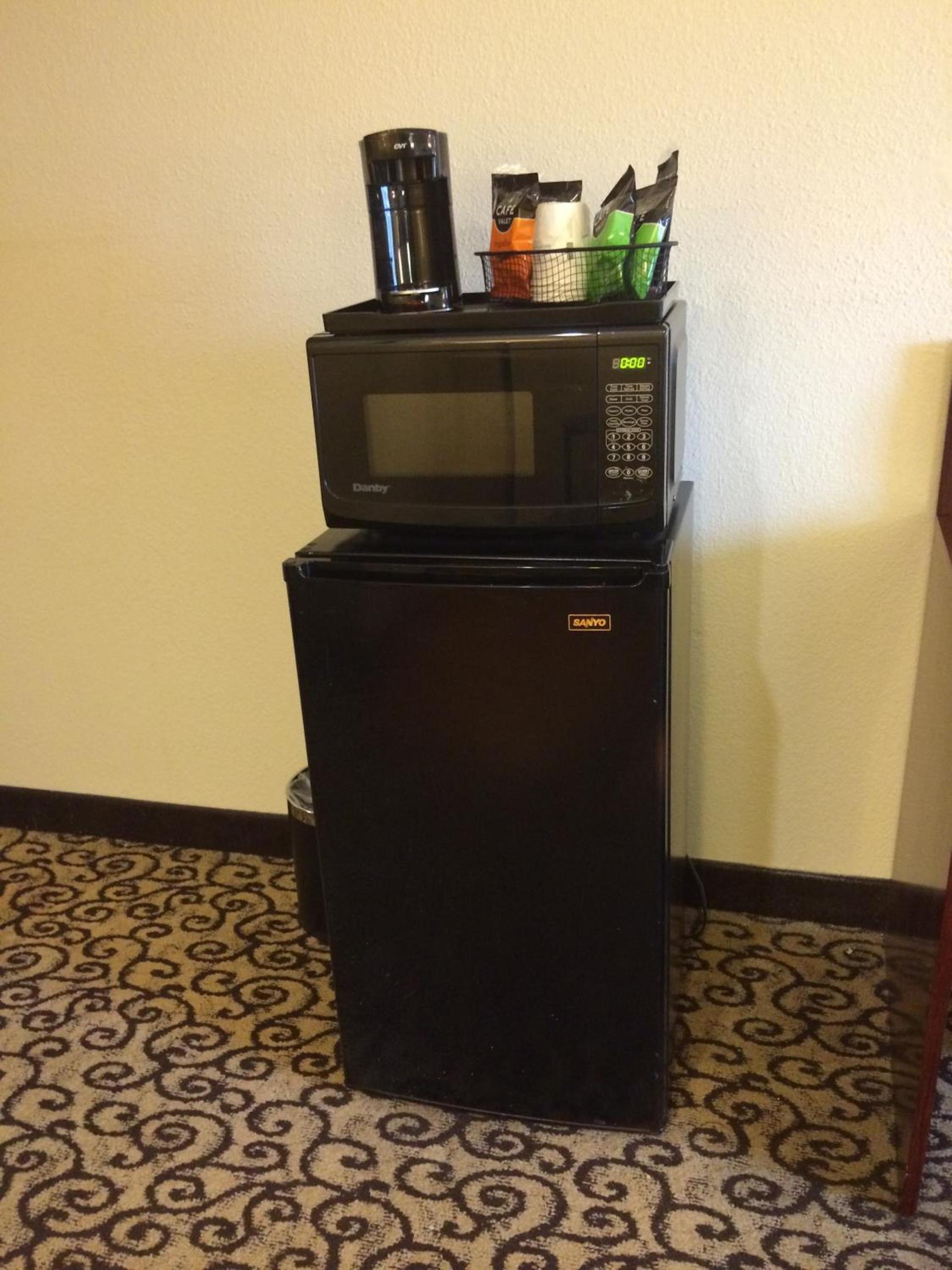 Baymont by Wyndham Columbia Fort Jackson photo 37