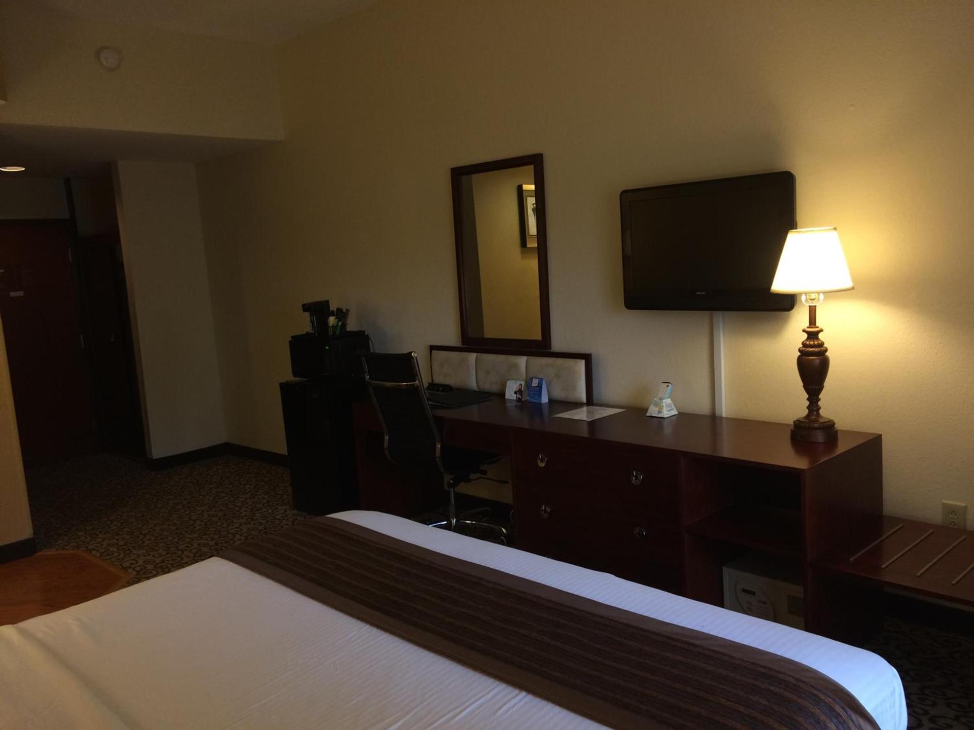 Baymont by Wyndham Columbia Fort Jackson photo 43