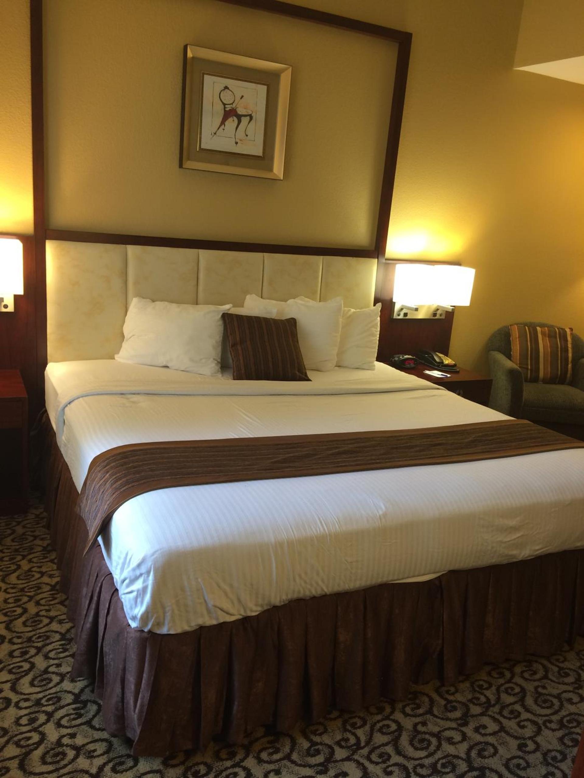Baymont by Wyndham Columbia Fort Jackson photo 41