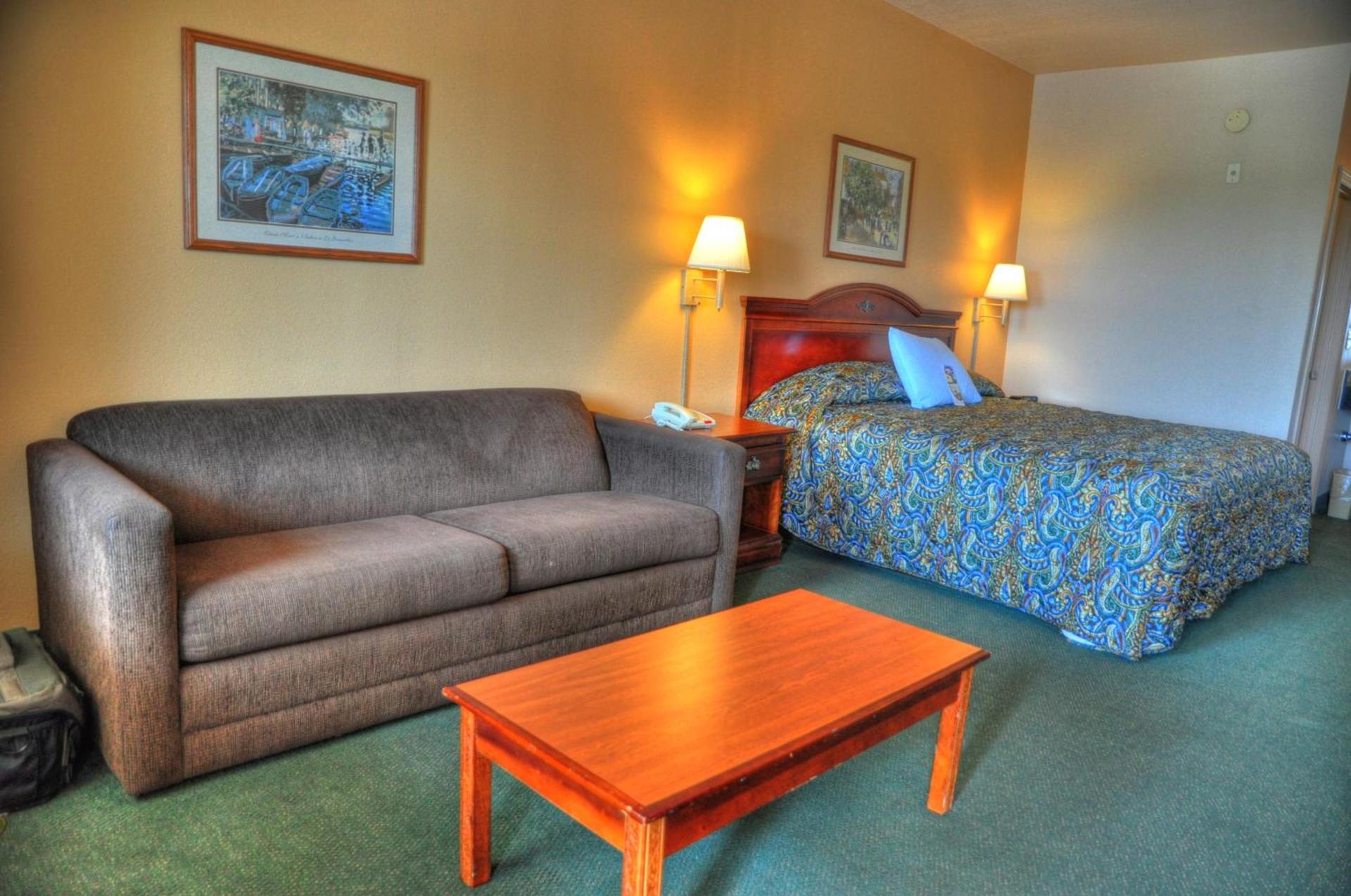 Quality Inn & Suites Victoria South photo 17