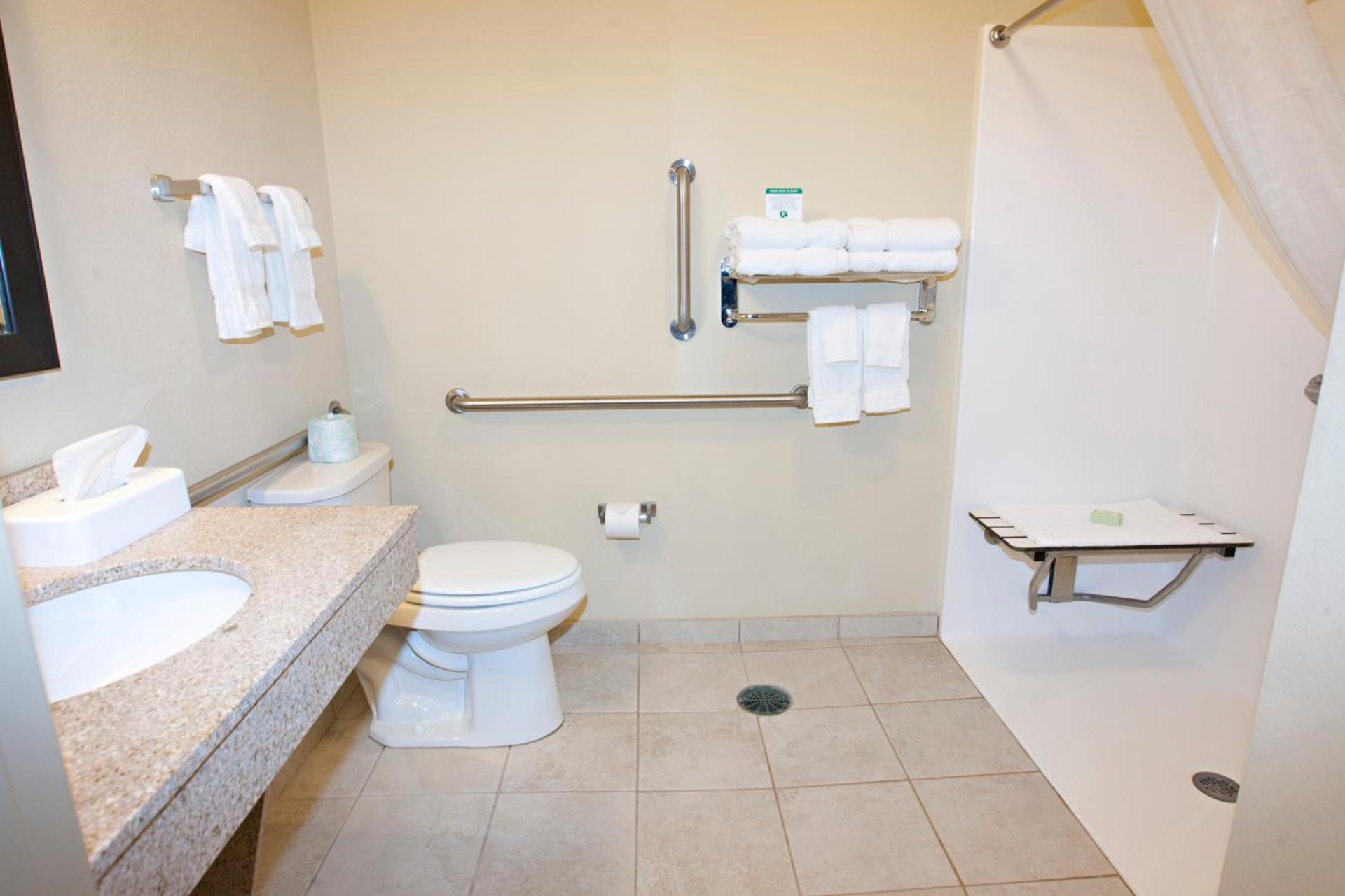 Cobblestone Inn & Suites - Langdon photo 33