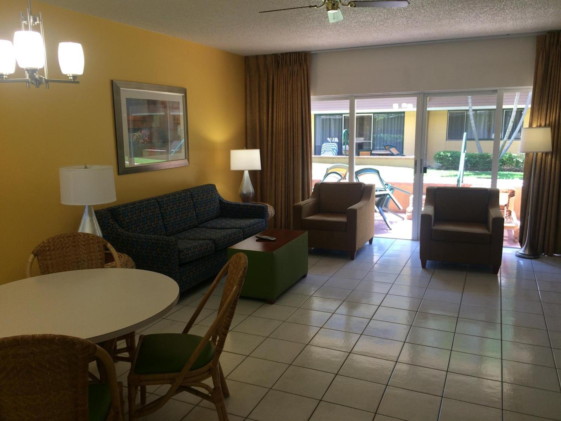 Surf Rider Resort photo 18