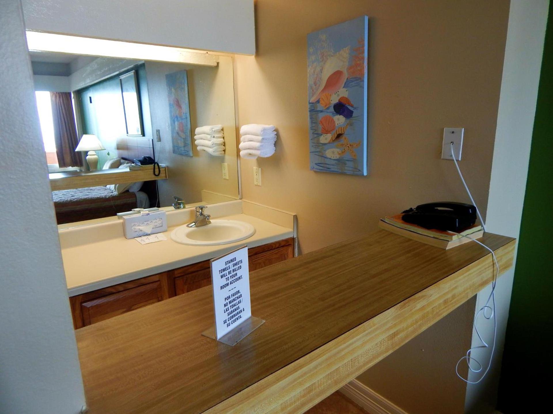 Padre South Hotel On The Beach photo 8
