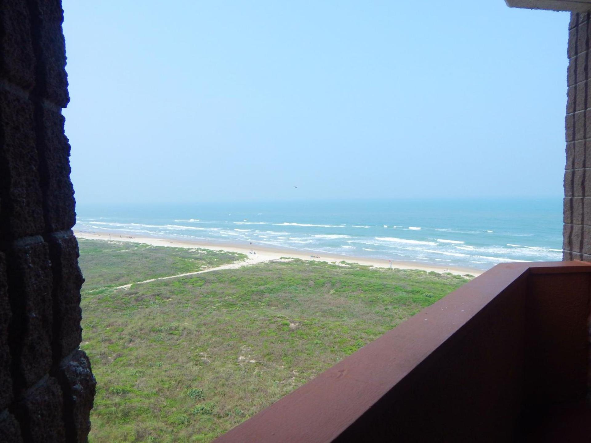 Padre South Hotel On The Beach photo 10