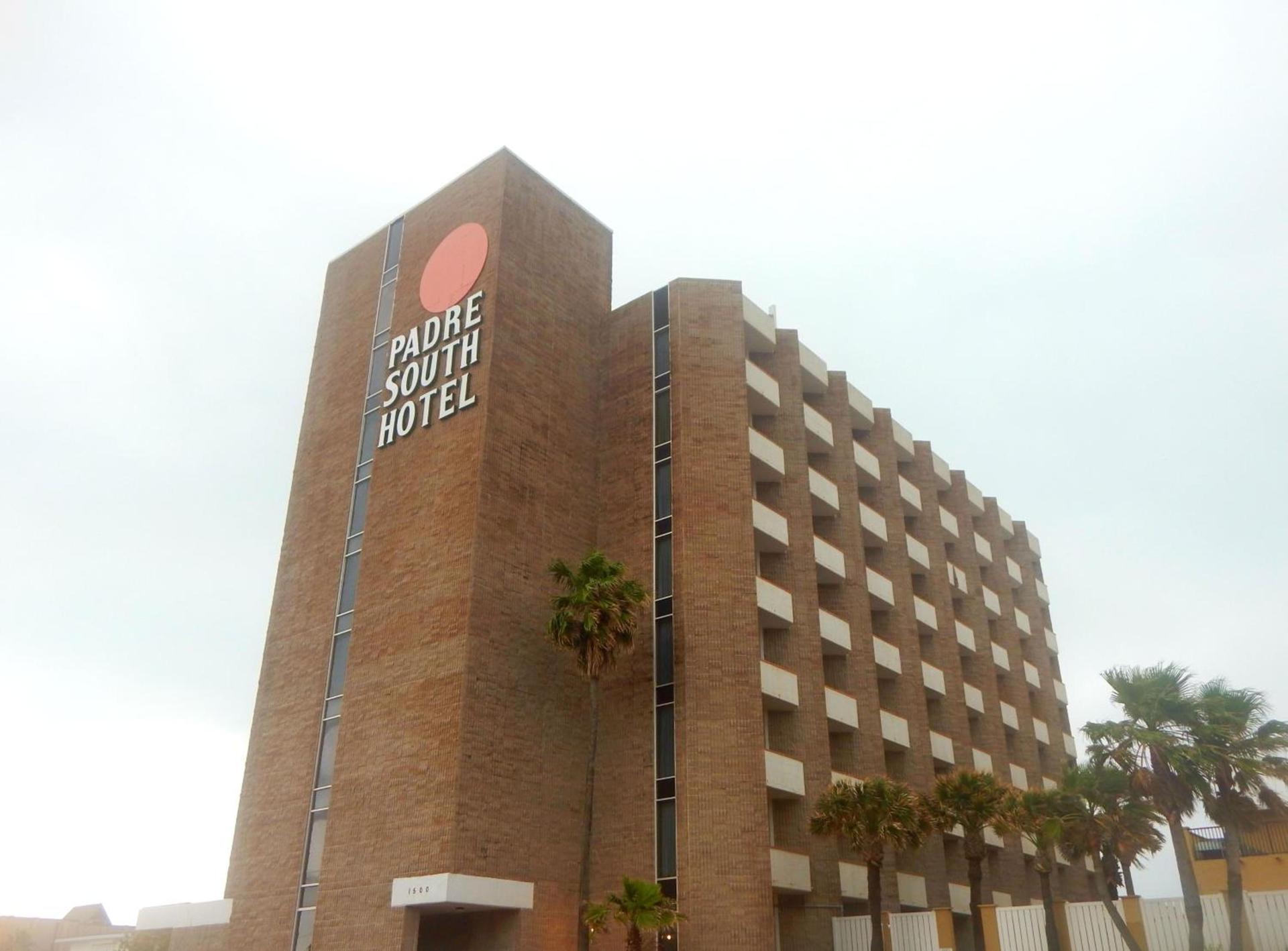 Padre South Hotel On The Beach photo 16
