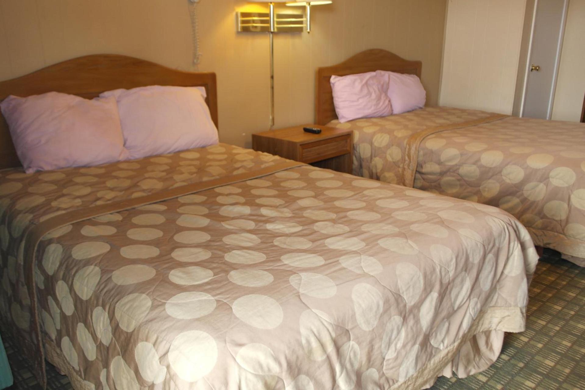 Interstate Motel photo 15