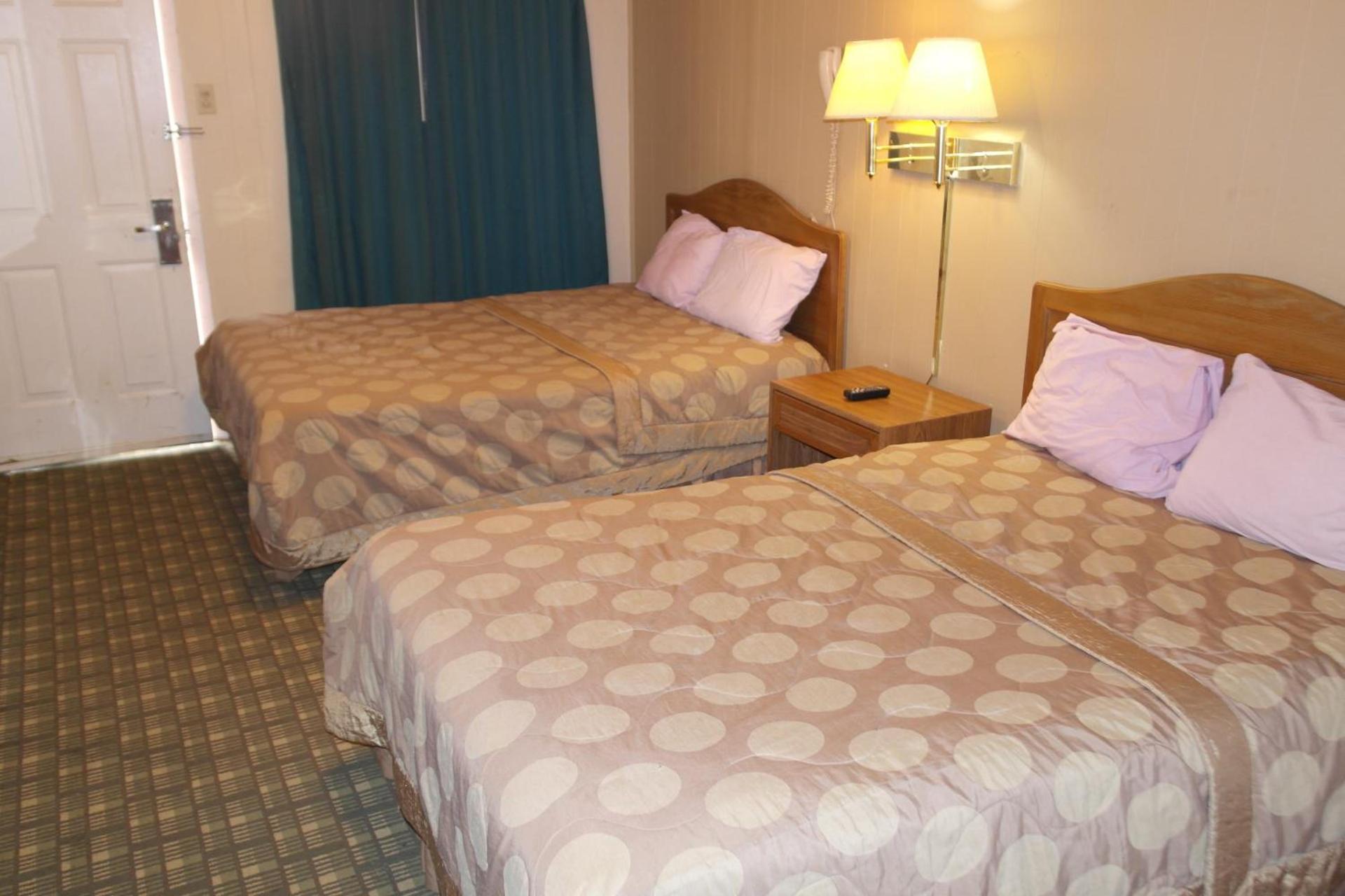 Interstate Motel photo 9