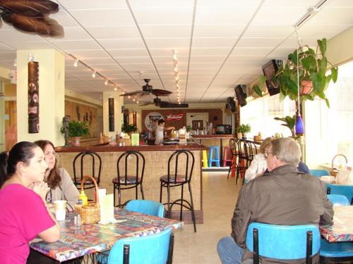 Beach Condo with Pool & Tiki Bar! photo 22