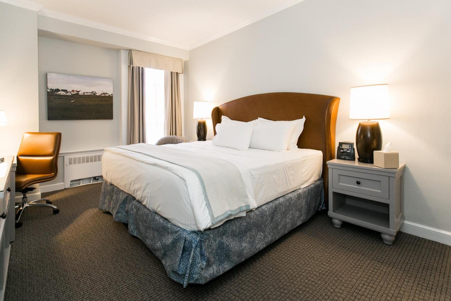 The Tidewater Inn photo 35