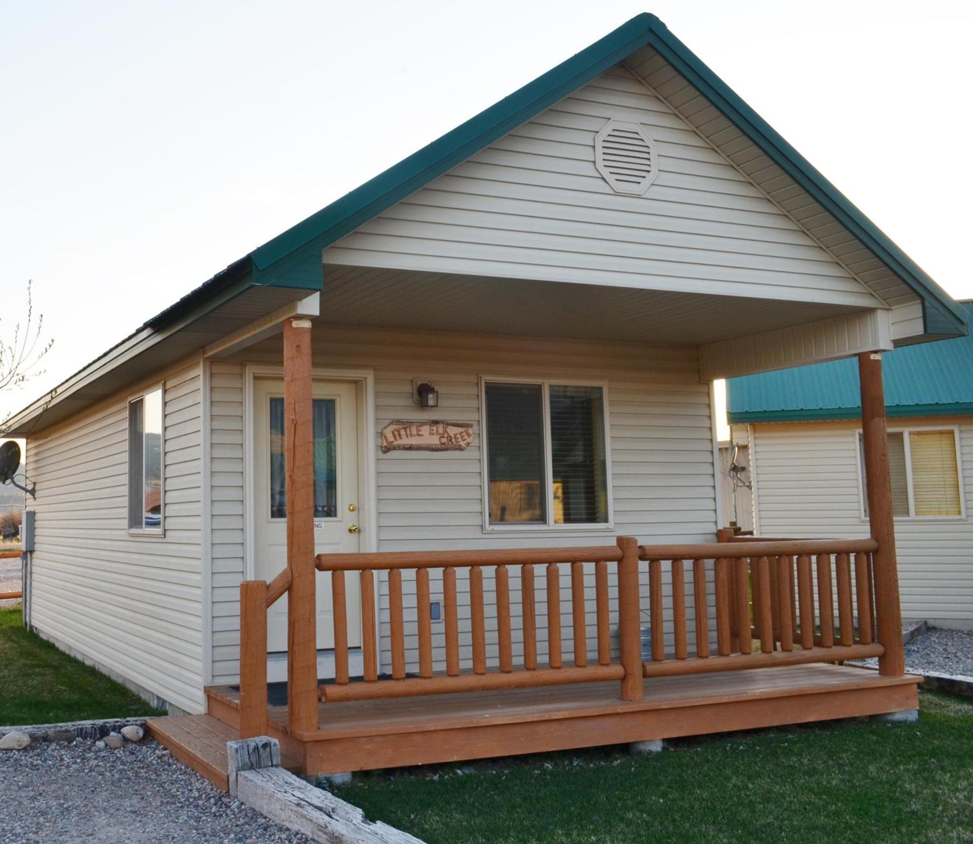 Sleepy J Cabins photo 17