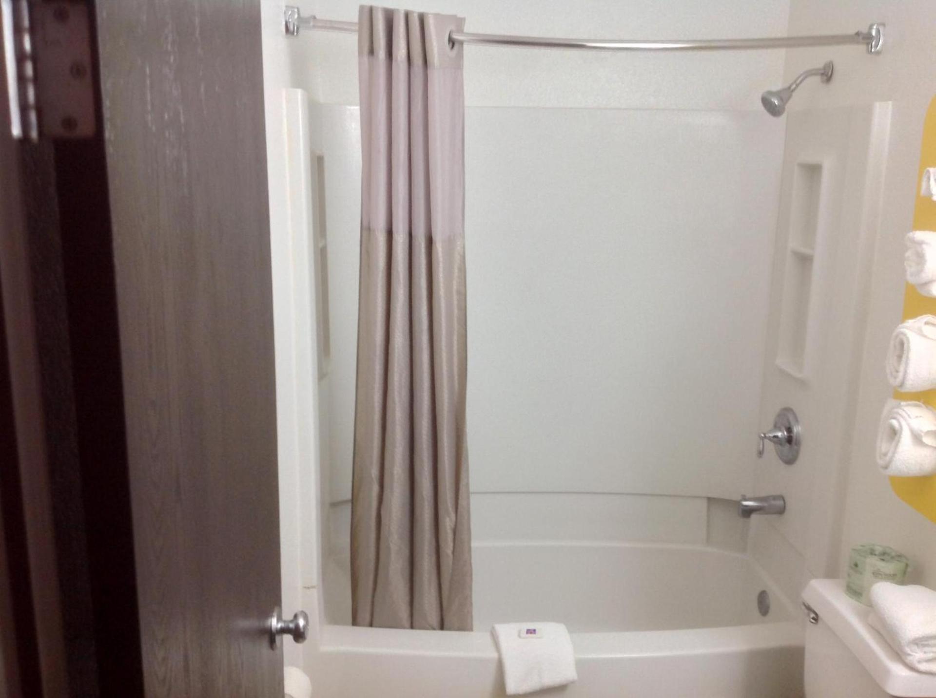 The Reserve Inn photo 34