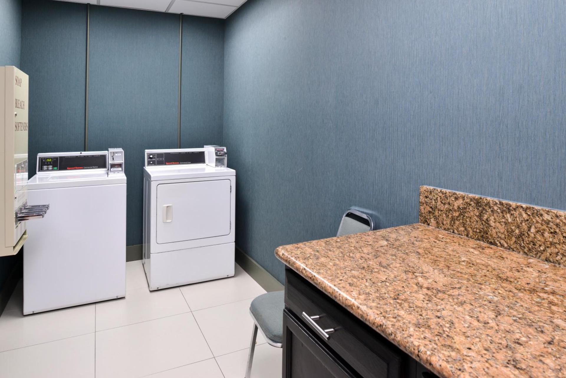 Country Inn & Suites by Radisson Nashville Airport TN photo 90