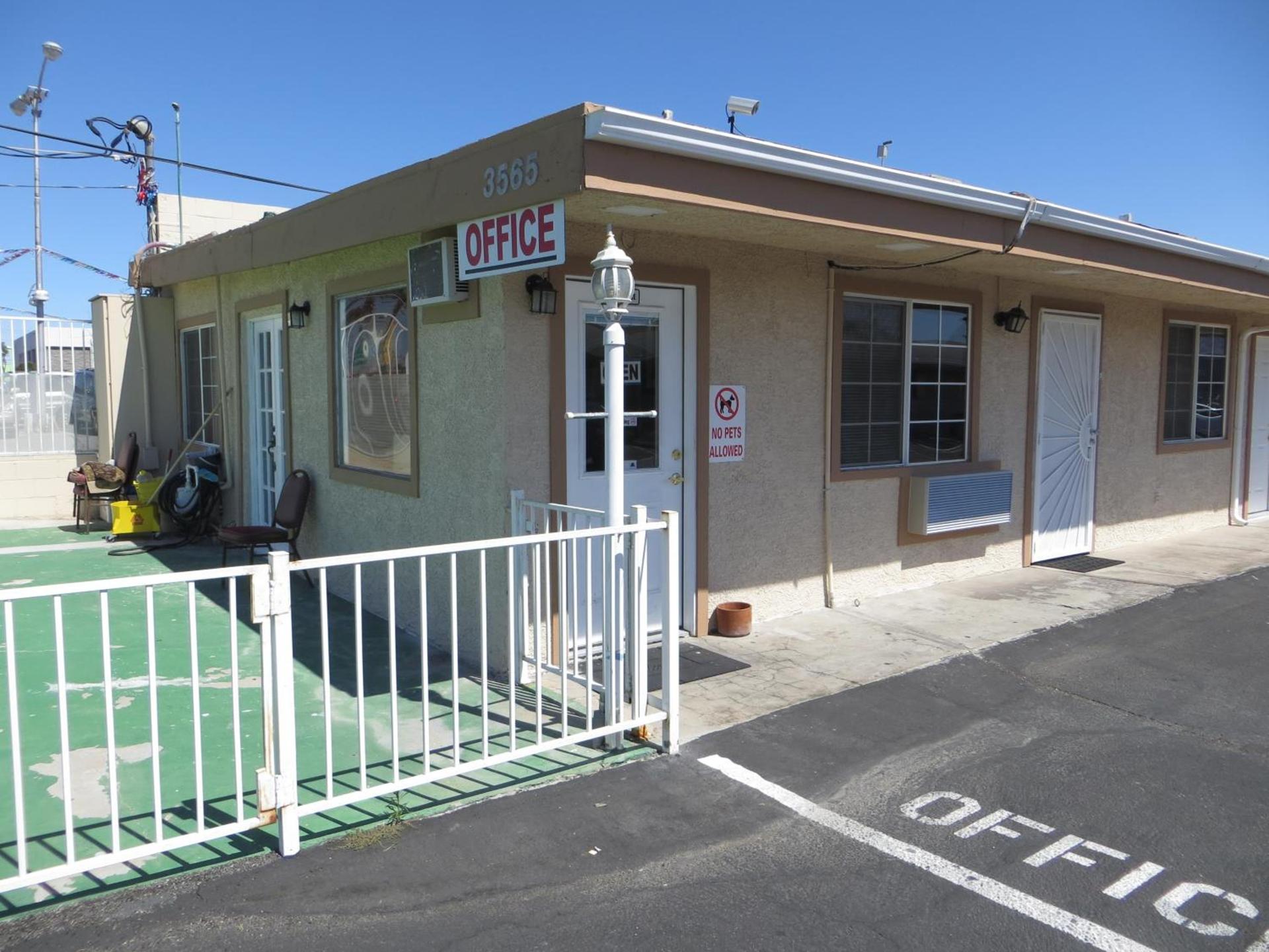A Fisher's Inn Motel photo 2