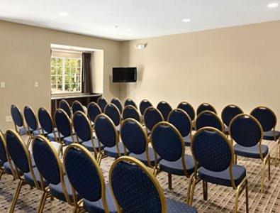 Microtel Inn & Suites by Wyndham Columbia photo 42