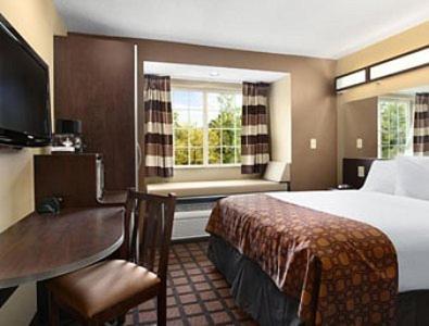 Microtel Inn & Suites by Wyndham Columbia photo 41