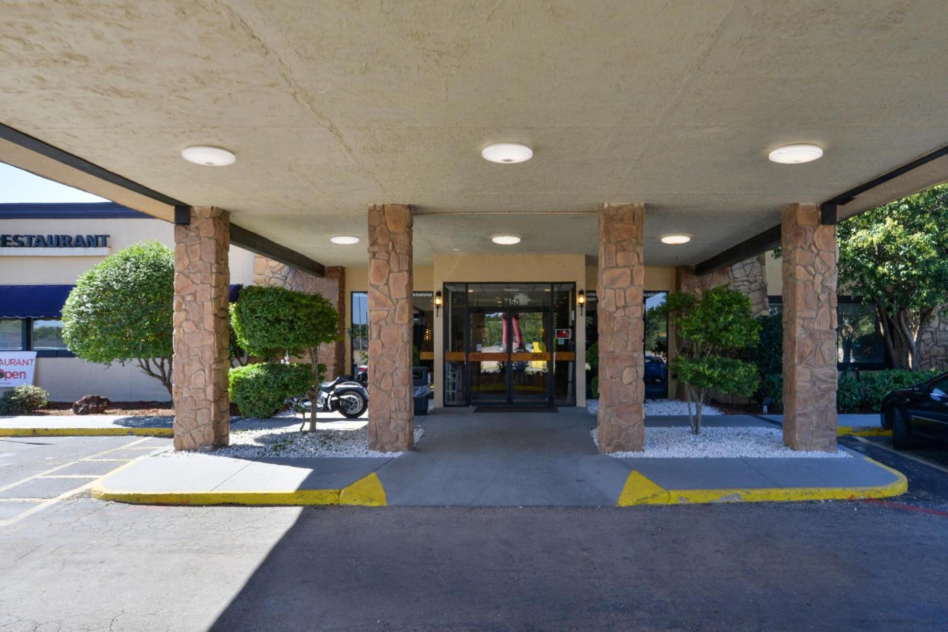 Abilene Whitten Inn — hotel in Abilene