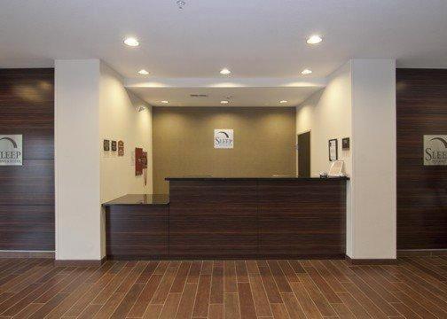 Sleep Inn & Suites Marshall - University Area photo 2