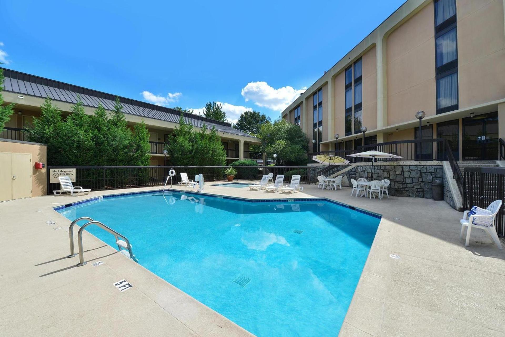 Wyndham Garden Marietta Atlanta North photo 15