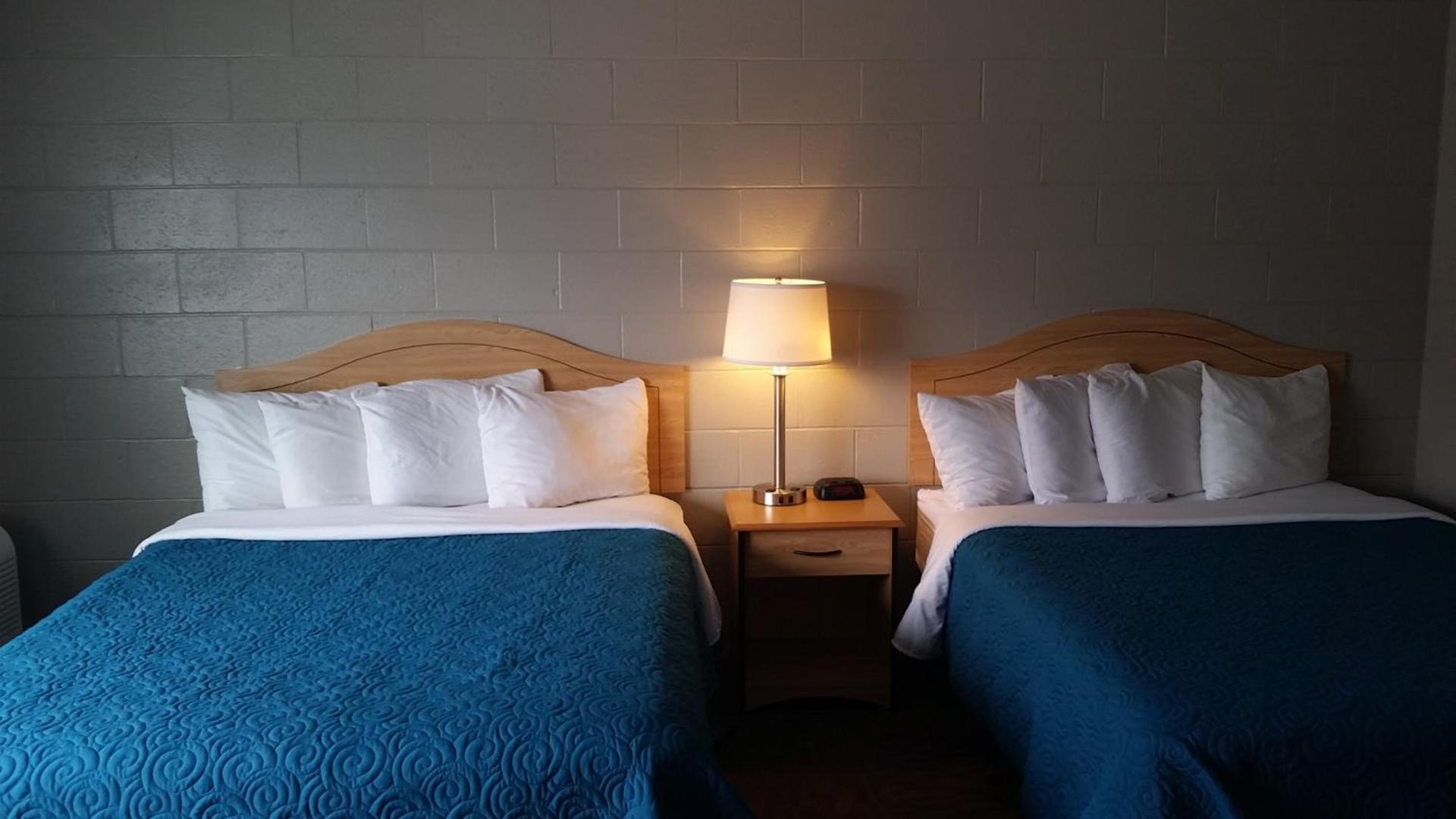 Motel West photo 15