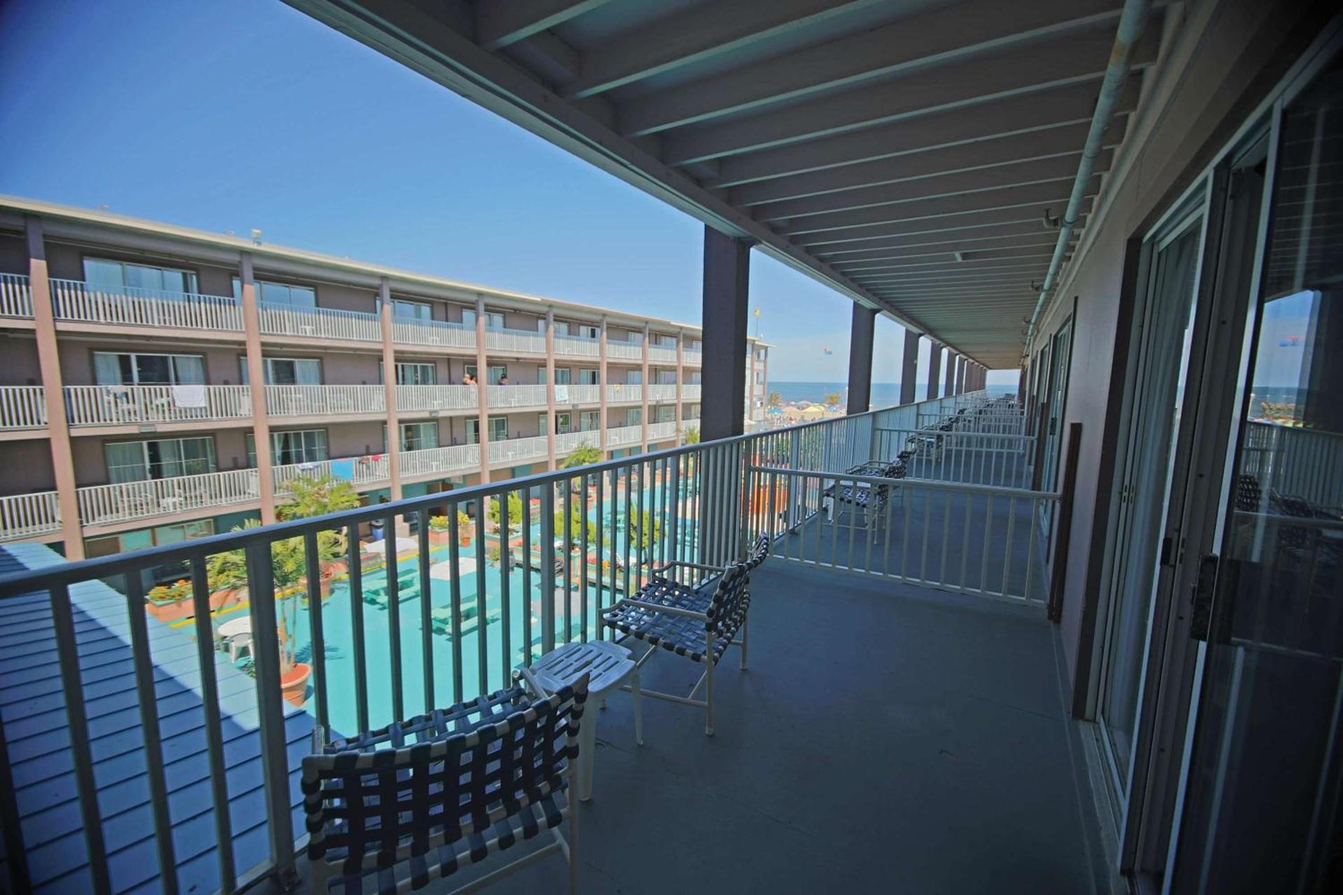 Flagship Oceanfront photo 28
