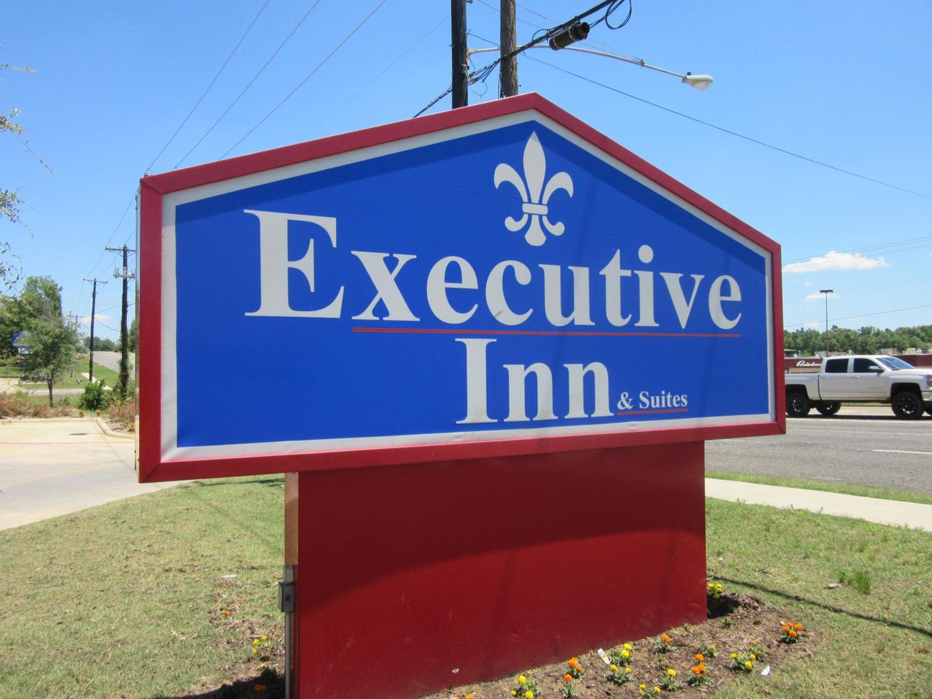 Executive Inn and Suites Tyler photo 7
