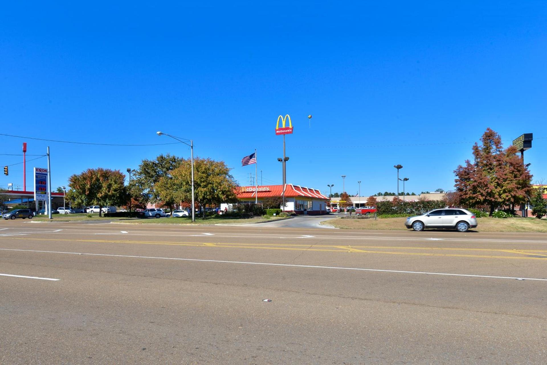 Americas Best Value Inn - Brookhaven photo 24