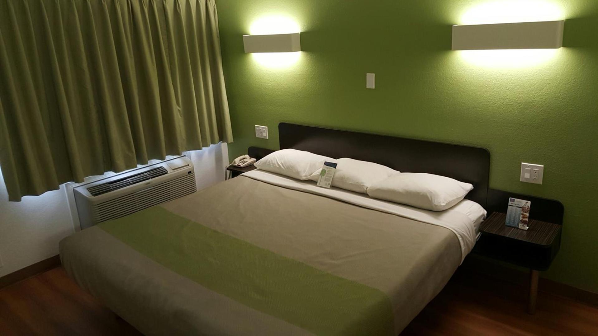 Motel 6-El Paso, TX - West photo 21