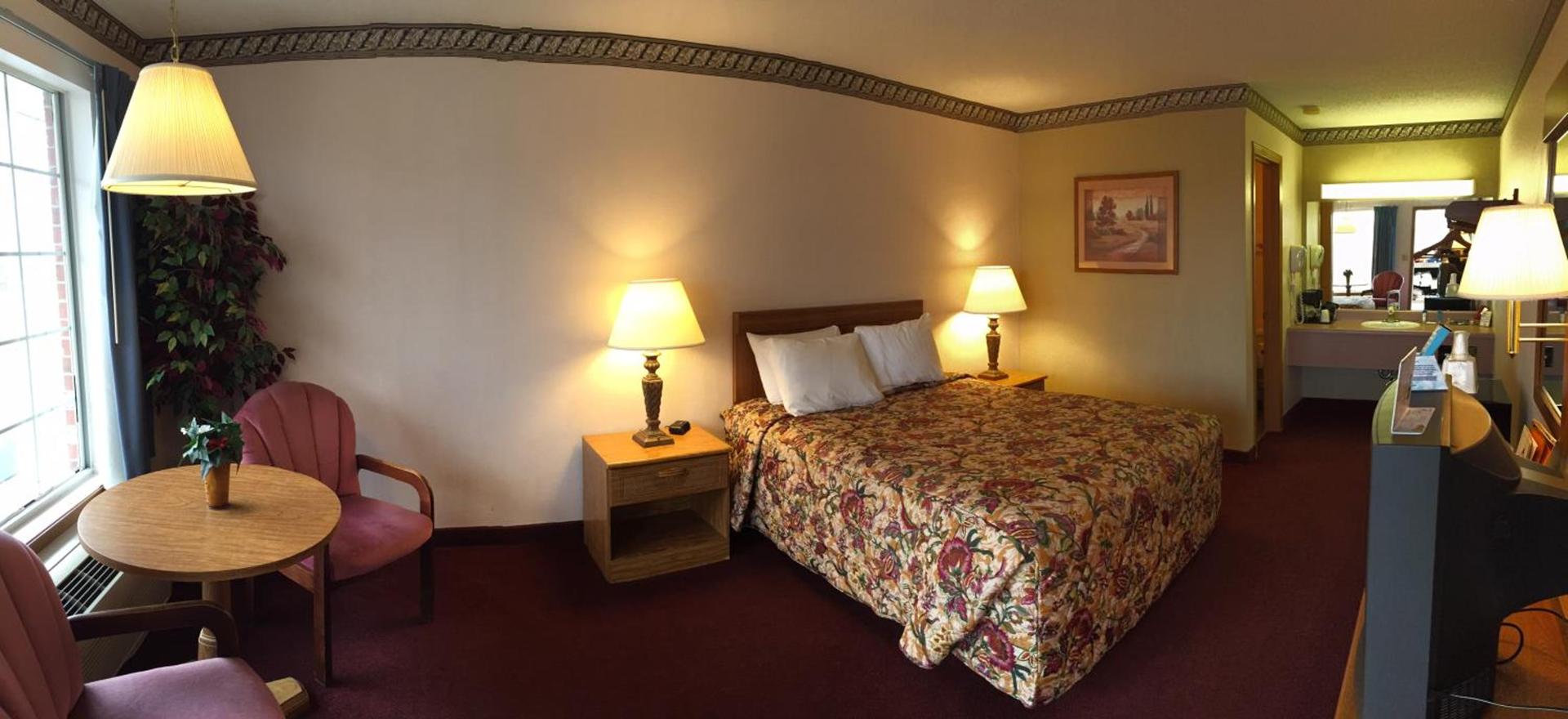 Twelve Oaks Inn photo 17
