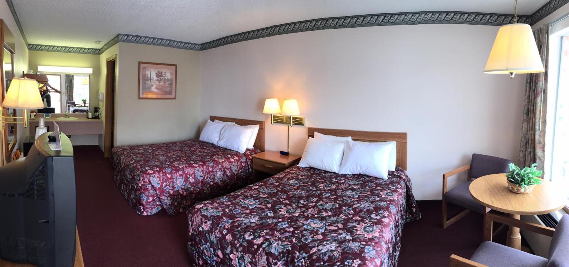 Twelve Oaks Inn photo 22