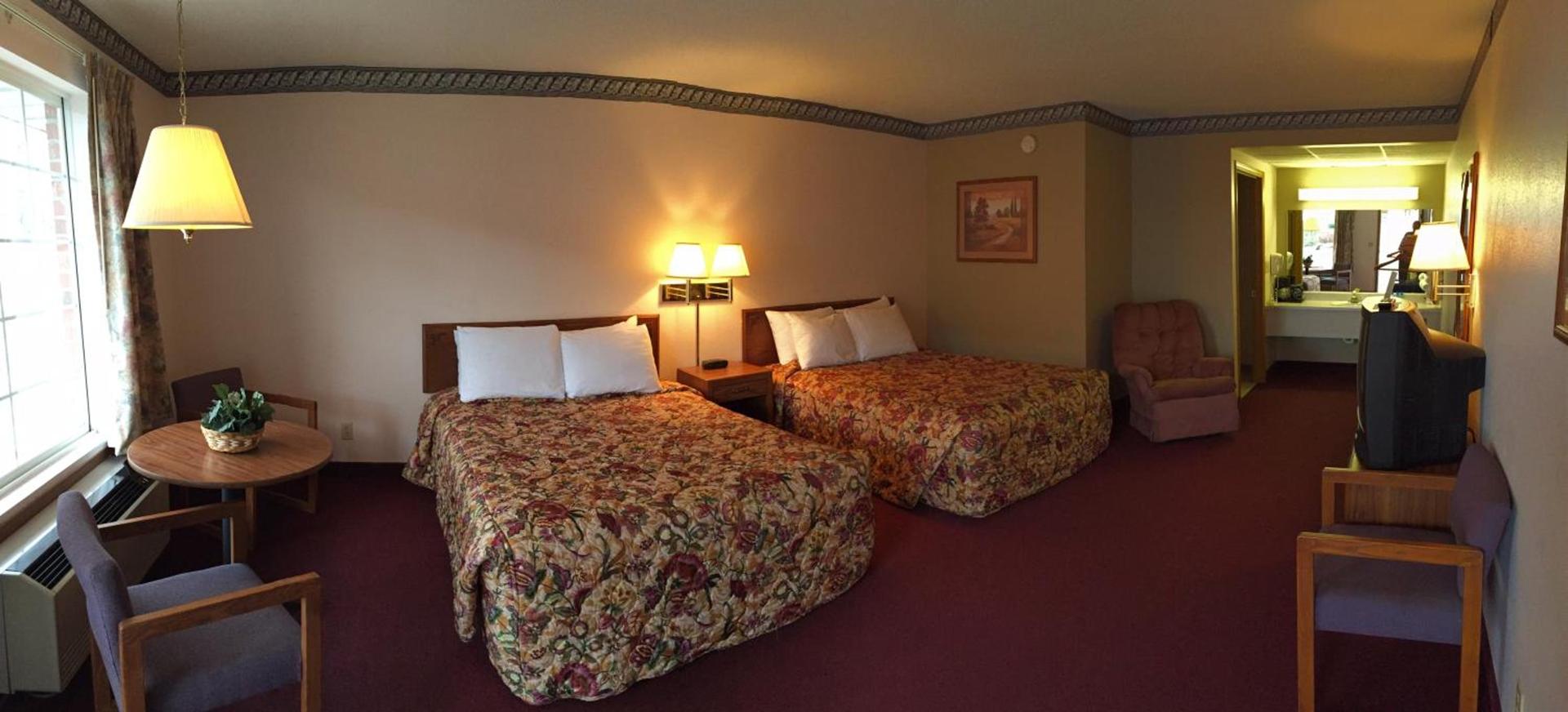 Twelve Oaks Inn photo 23