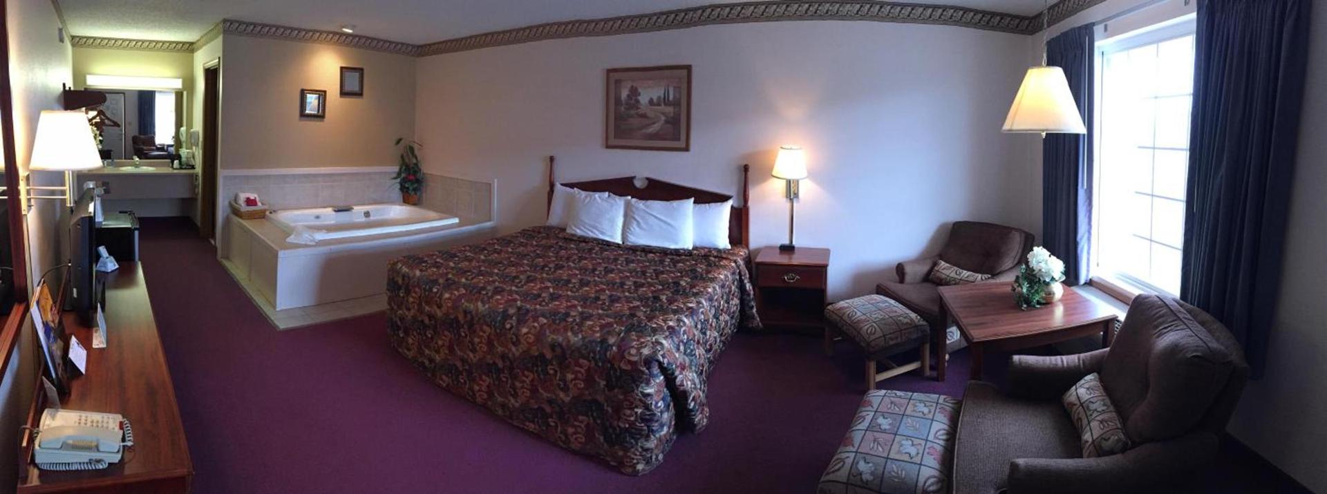 Twelve Oaks Inn photo 25