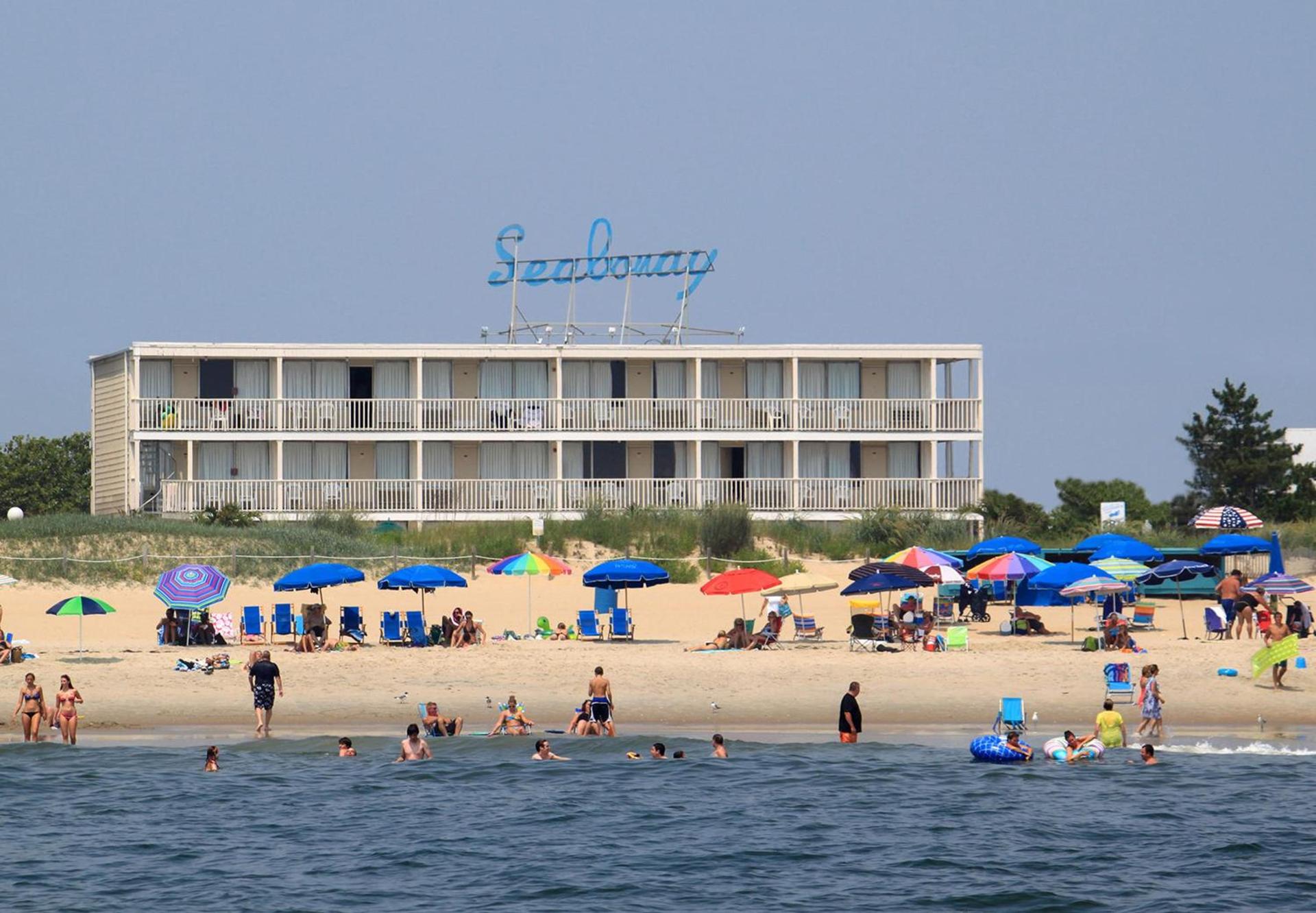 Seabonay Oceanfront Motel photo 1