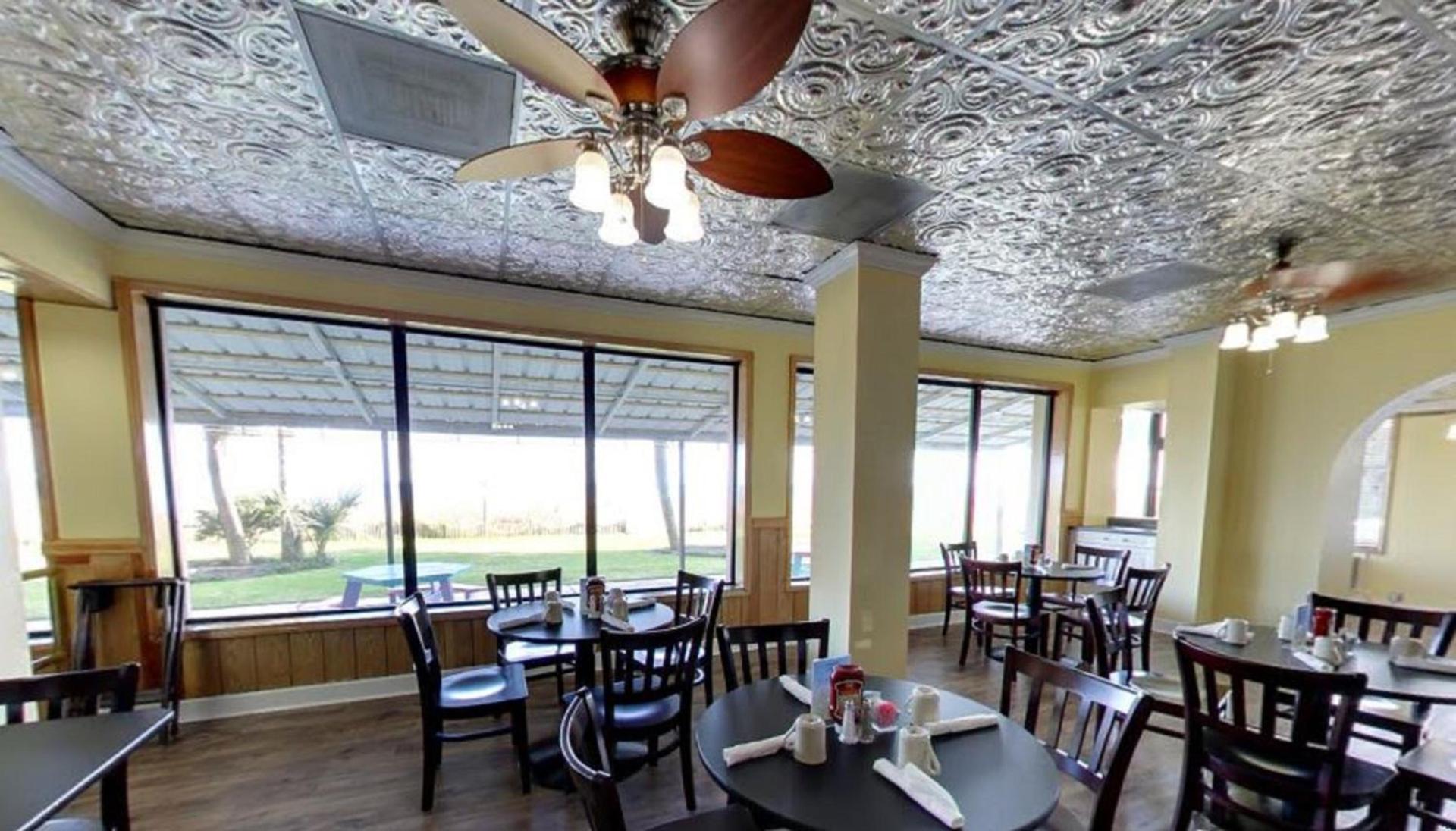 North Shore Oceanfront Resort Hotel photo 29