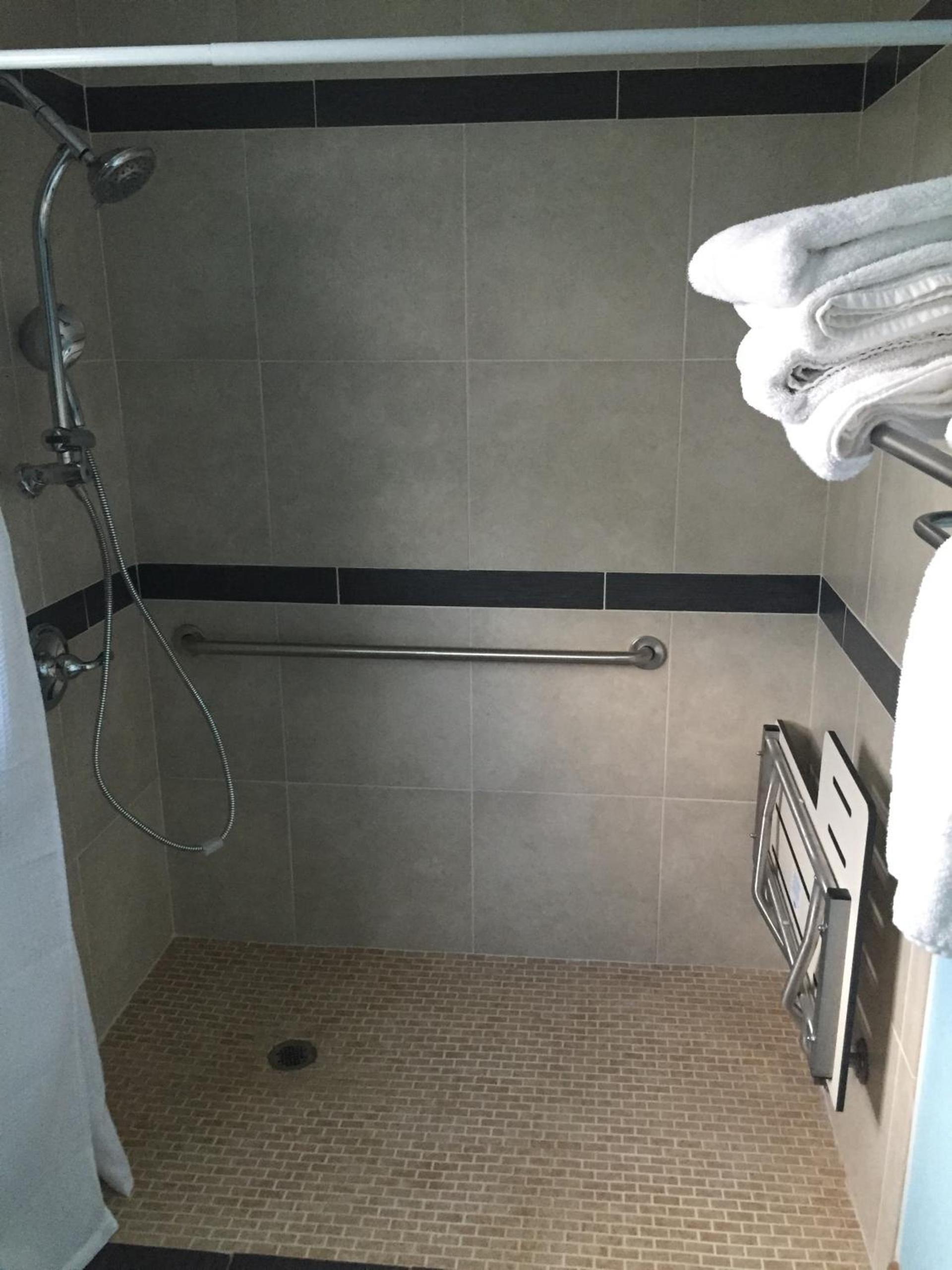 Dolphin Cove Motel photo 46