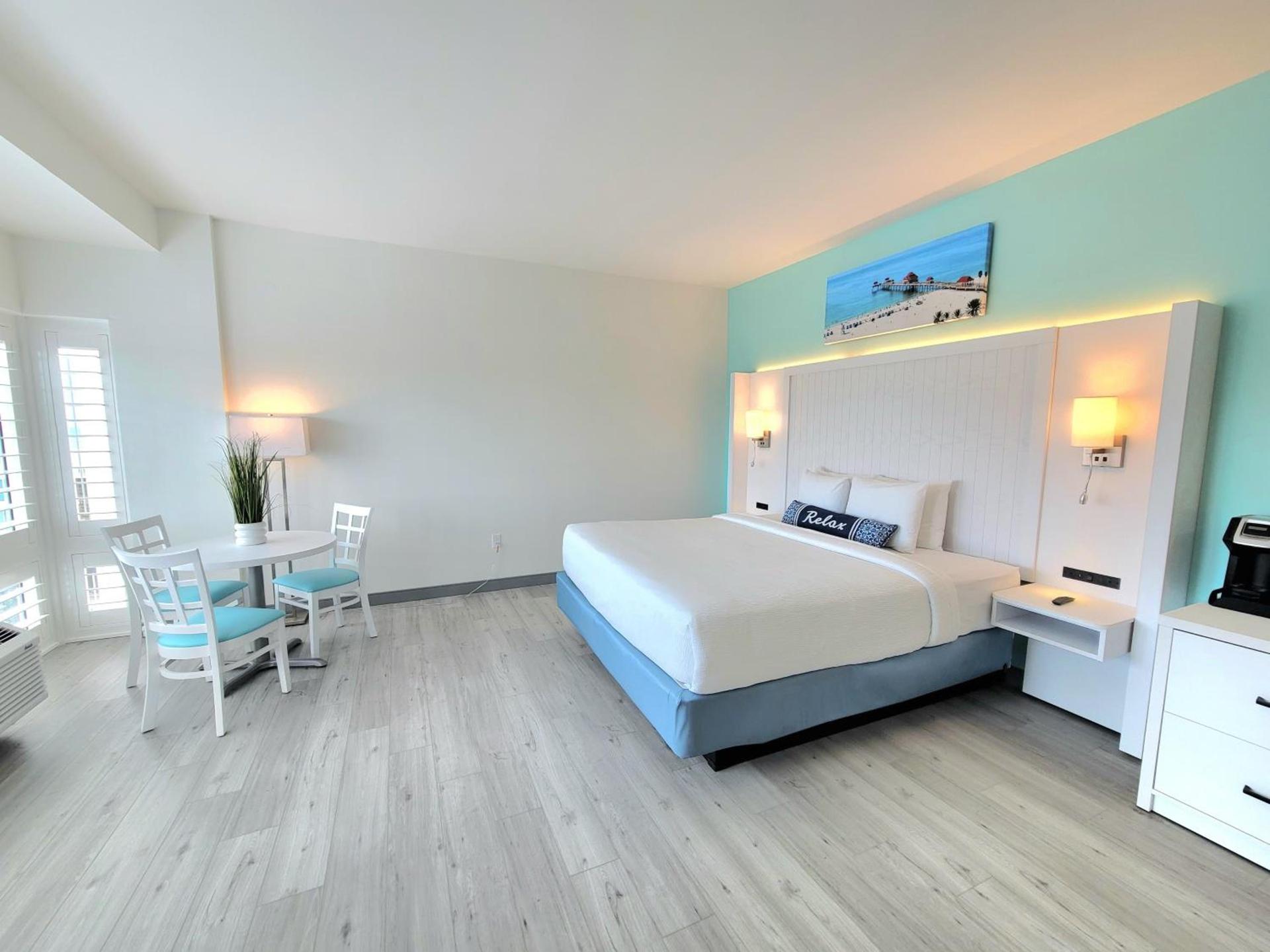 ChartHouse Clearwater Beach Marina Hotel photo 4