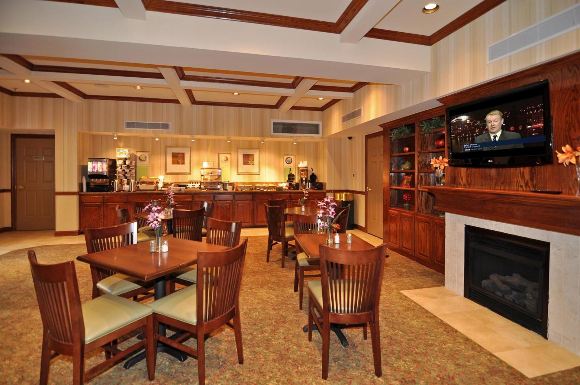 Country Inn & Suites by Radisson, Conway, AR photo 37