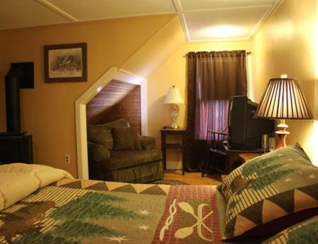 Wildcat Inn and Tavern photo 7