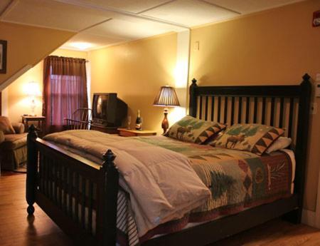Wildcat Inn and Tavern photo 6