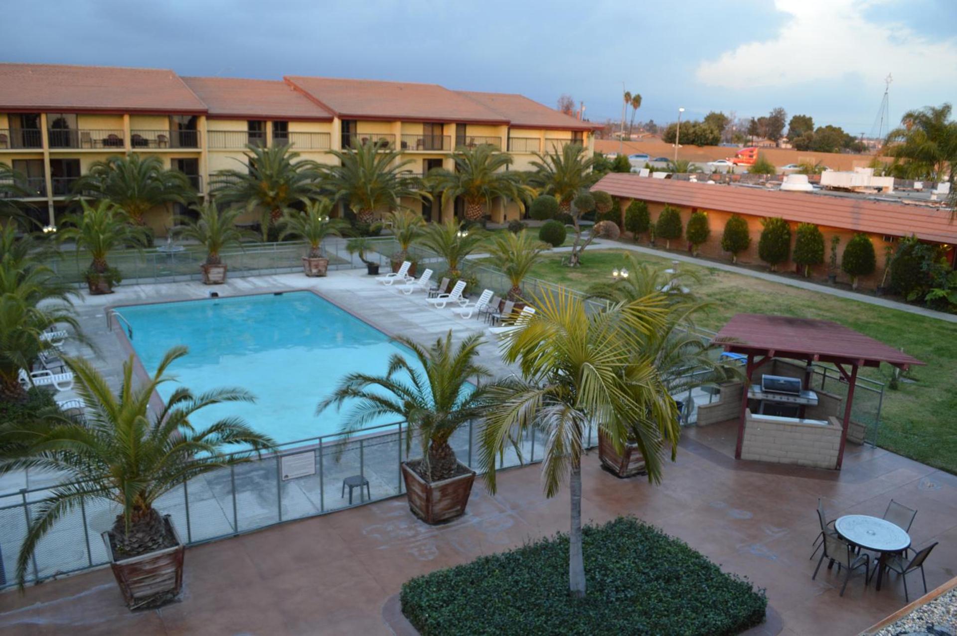 Ontario Airport Inn photo 3