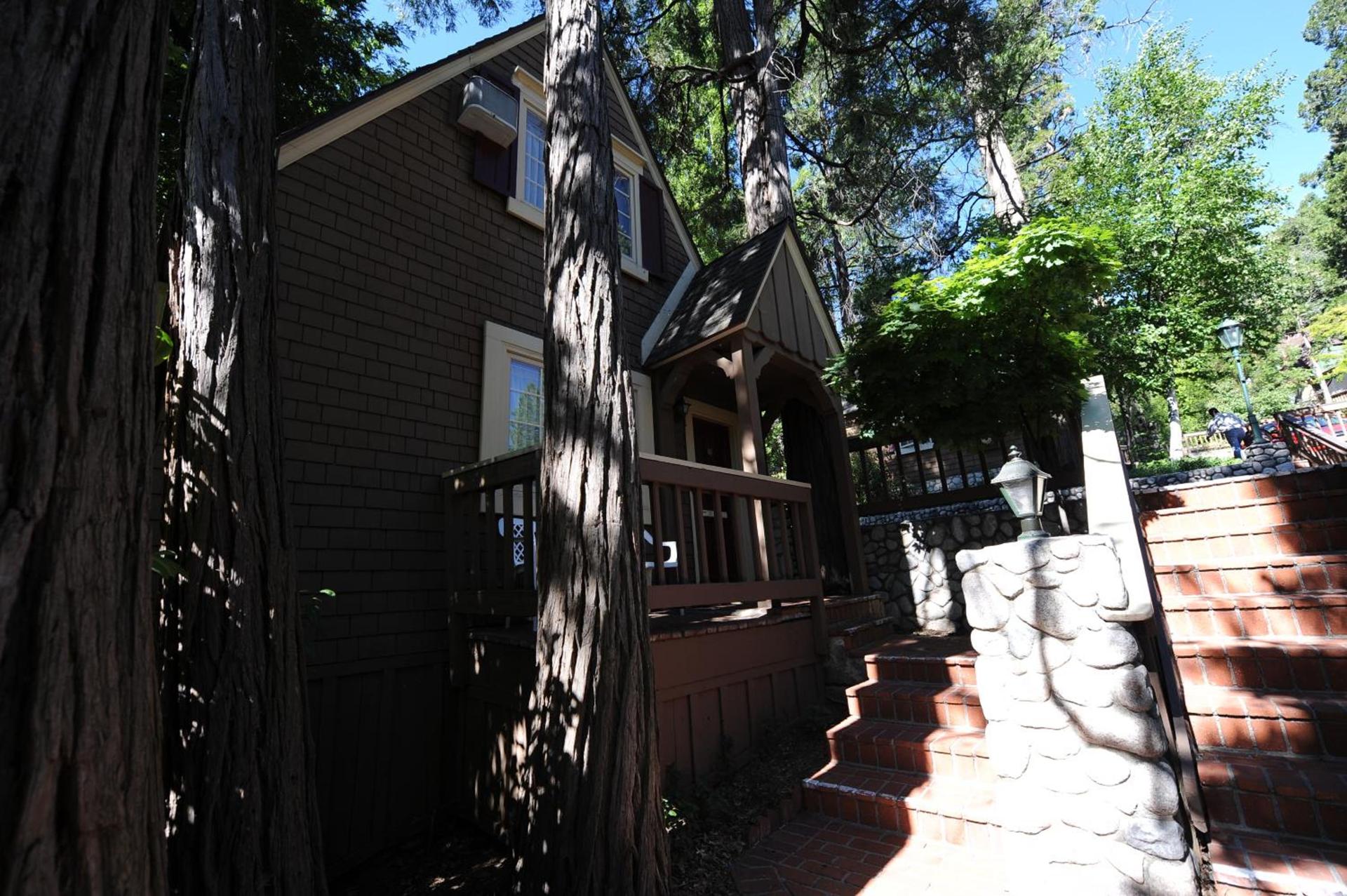Saddleback Inn at Lake Arrowhead photo 54