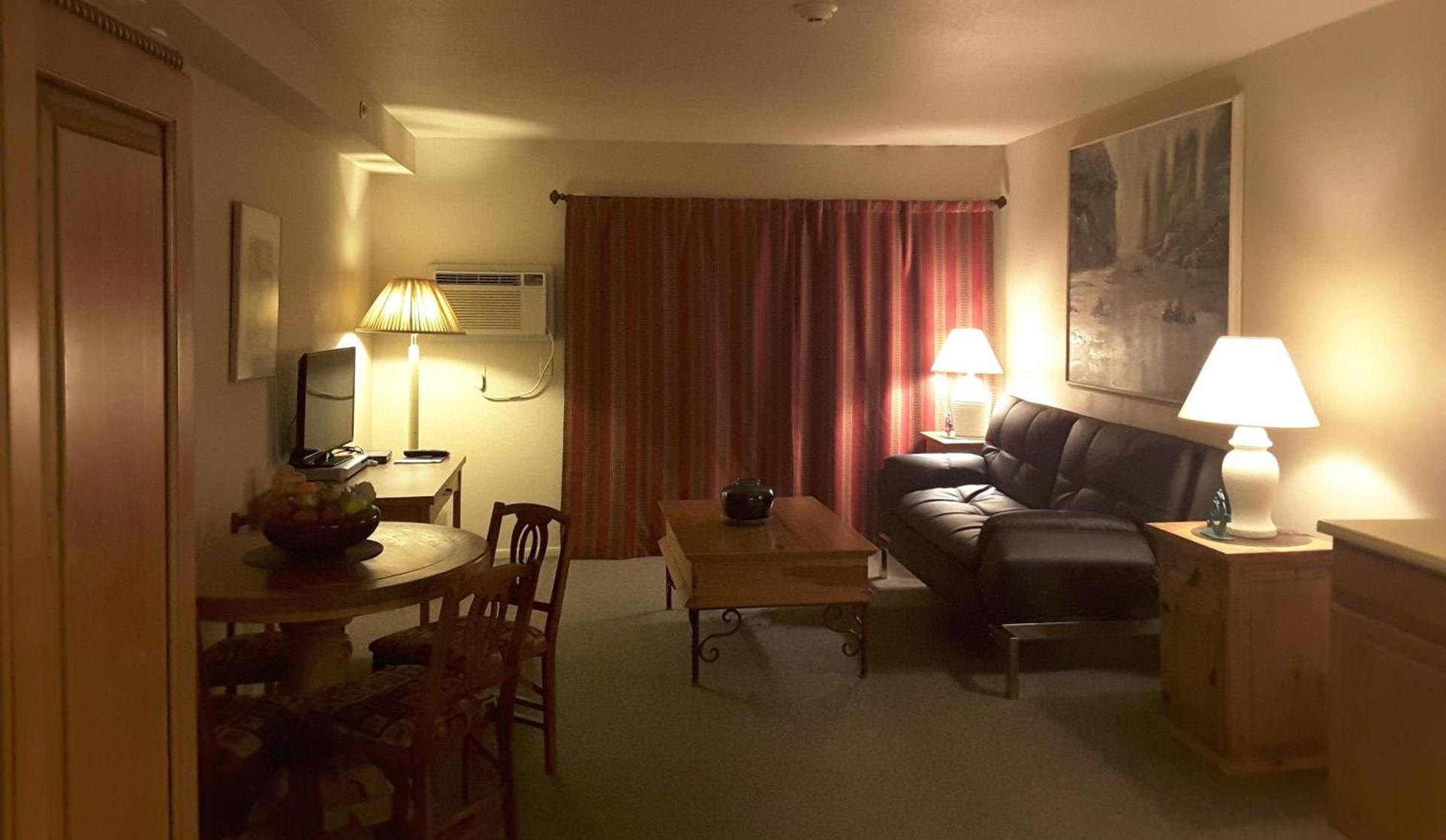 Beaver Creek Inn photo 47